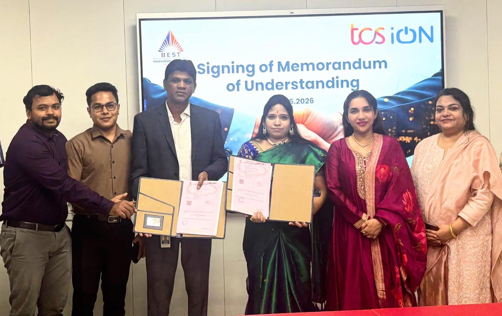టీసీఎస్‌ సహకారంతో ప్రత్యేక బీటెక్‌ కోర్సు ప్రారంభించిన బెస్ట్ ఇన్నోవేషన్ యూనివర్సిటీ