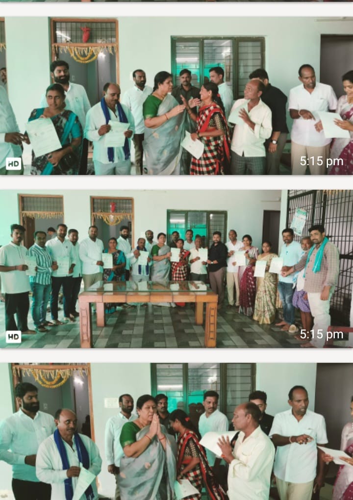 సీఎం రిలీఫ్ ఫండ్ చెక్కులు పంపిణీ చేసిన ఆసిఫాబాద్ శాసన సభ్యురాలు కోవ లక్ష్మి.